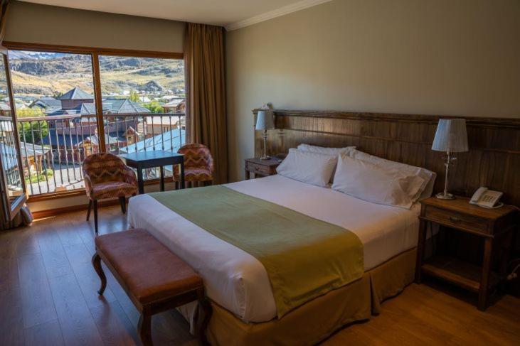 Chalten Suites Hotel Эль-Чальтен Экстерьер фото